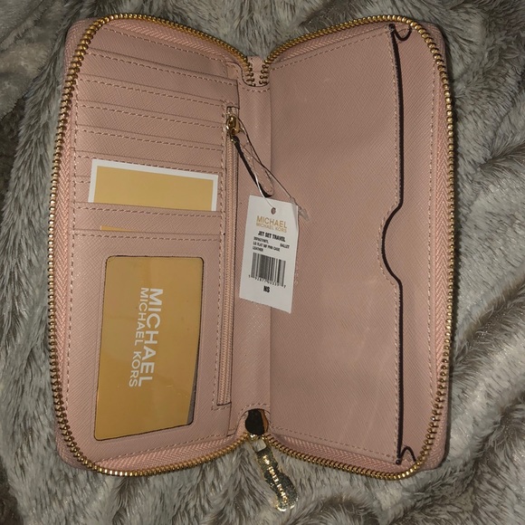 Michael Kors Jet Set Phone Case Wallet - Picture 2 of 4